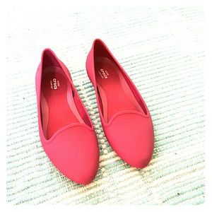 Fushia flats